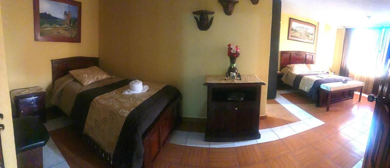 Hostal Jora Continental Cotacachi Bagian luar foto