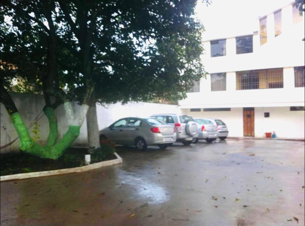 Hostal Jora Continental Cotacachi Bagian luar foto