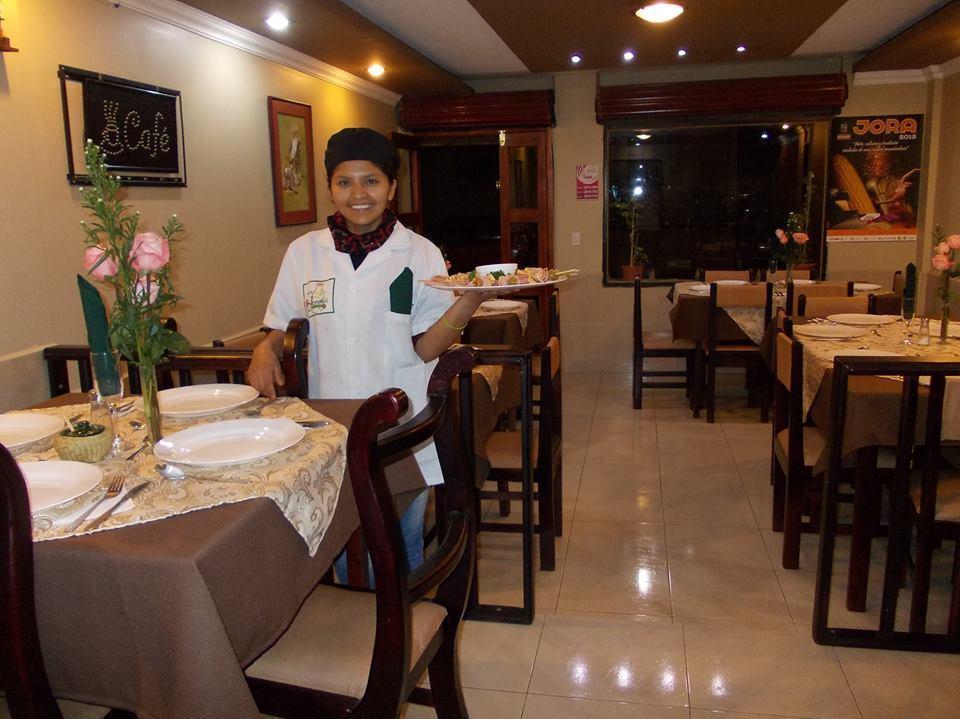 Hostal Jora Continental Cotacachi Bagian luar foto