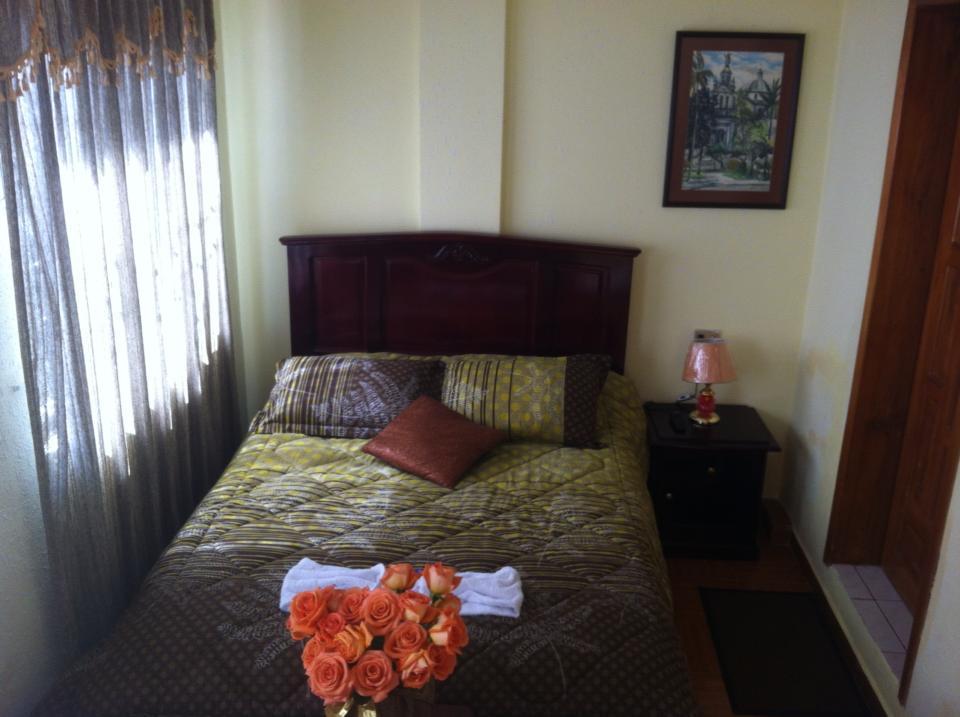 Hostal Jora Continental Cotacachi Ruang foto